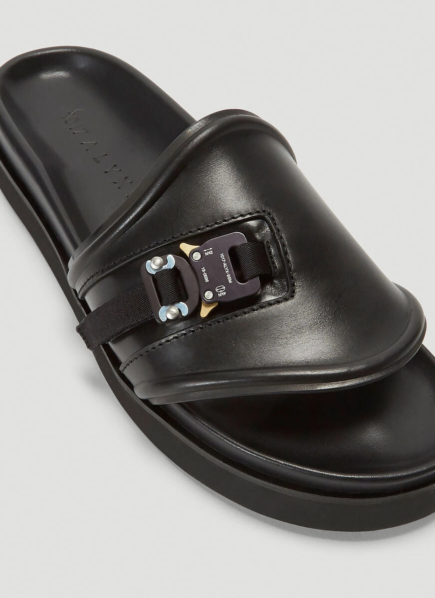 1017 ALYX 9SM Rollercoaster Buckle Detail Slides