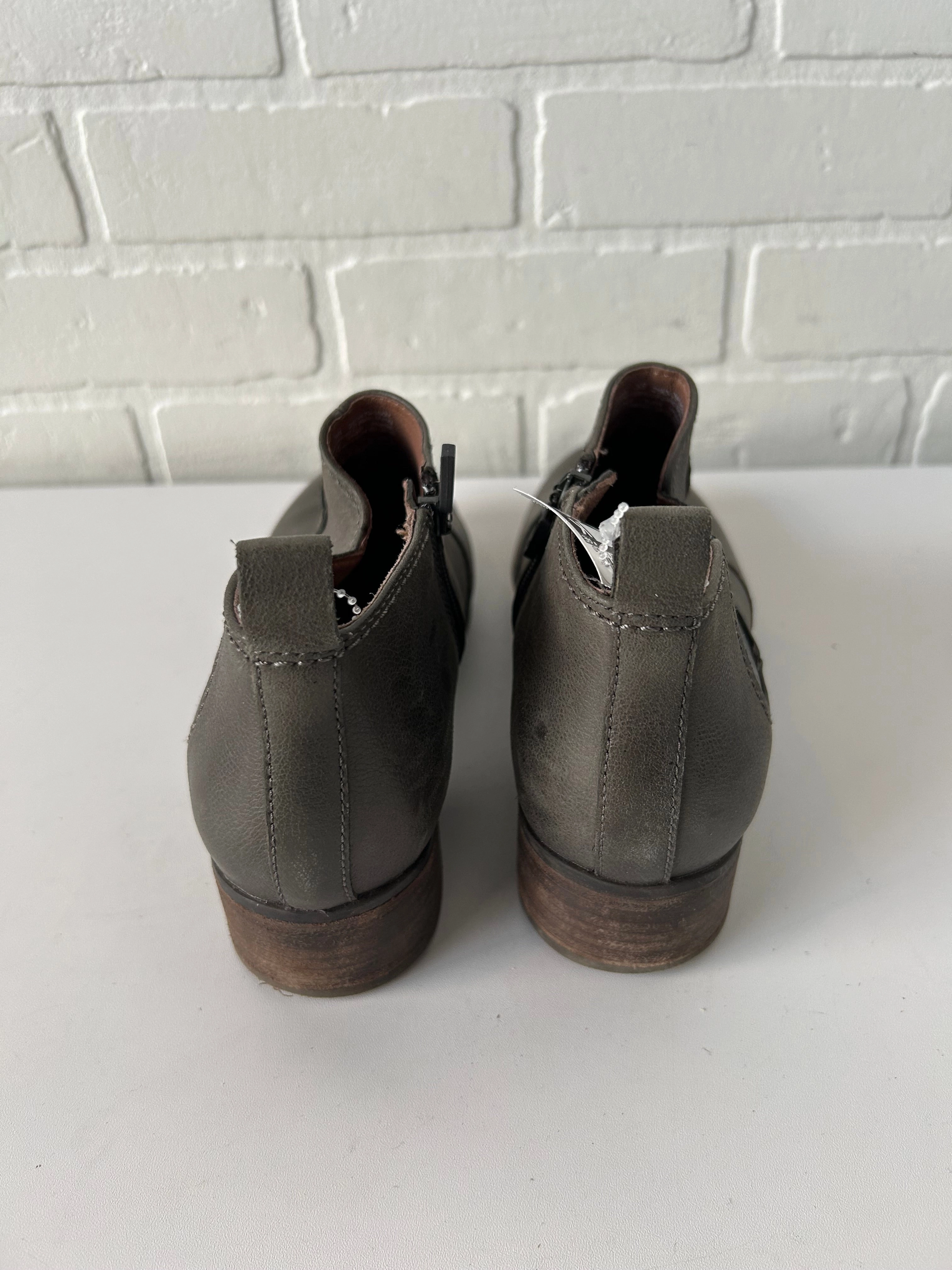 Boots Ankle Flats By Dansko In Green, Size: 7.5