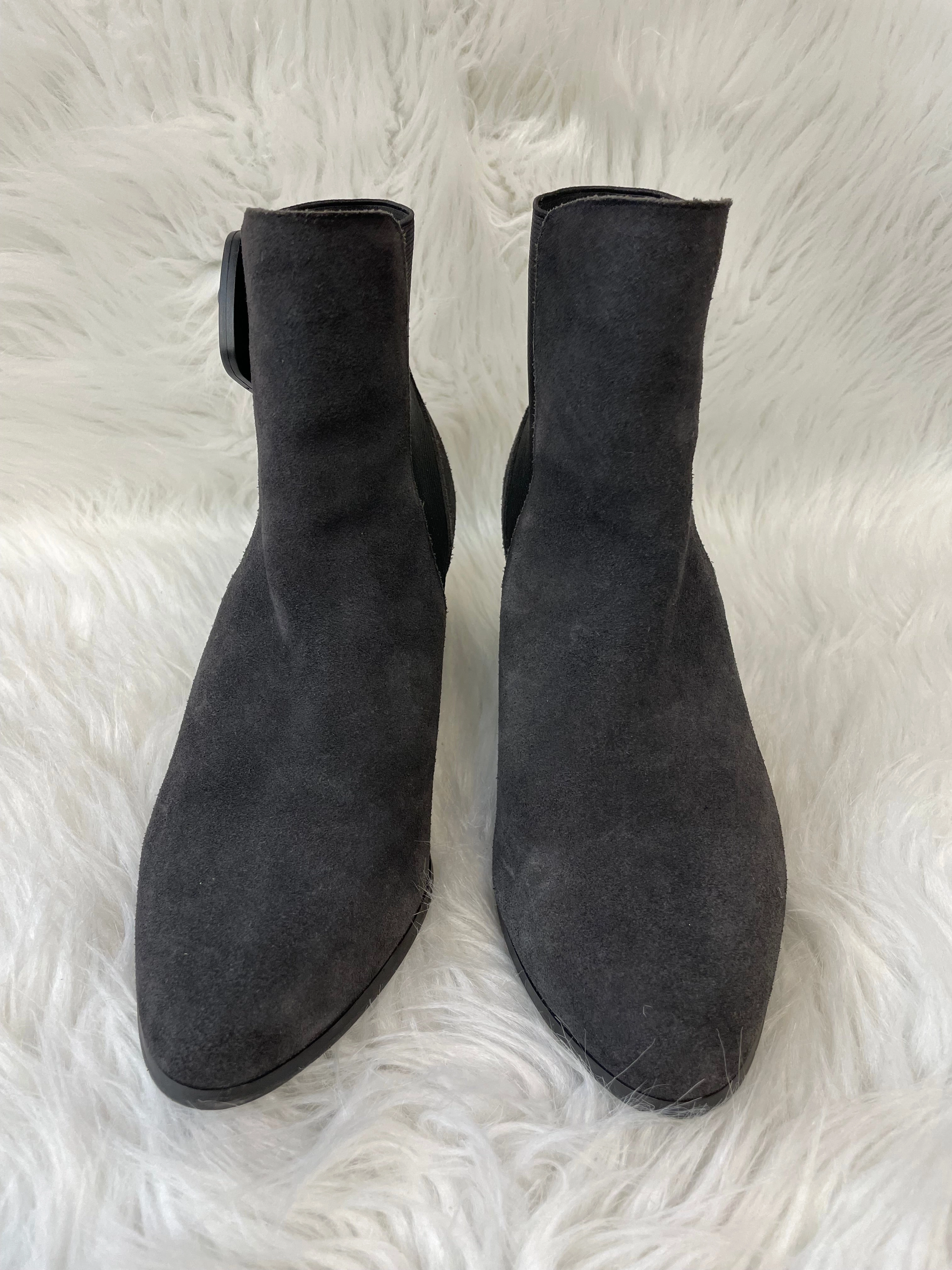 Boots Ankle Heels By Market & Spruce In Grey, Size: 8.5