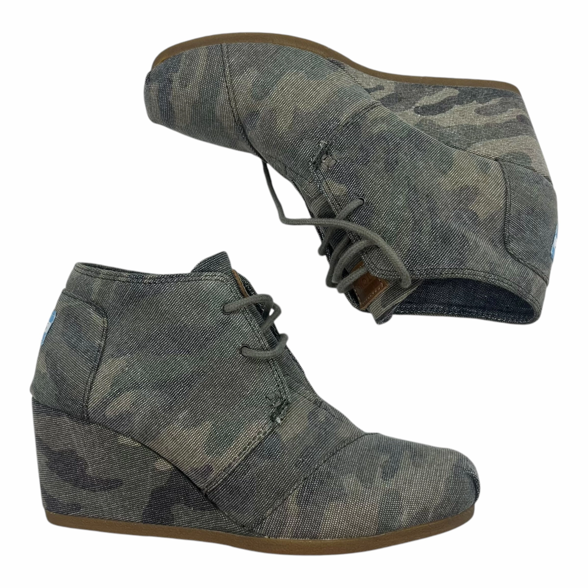 Boots Ankle Heels By Toms In Camouflage Print, Size:7