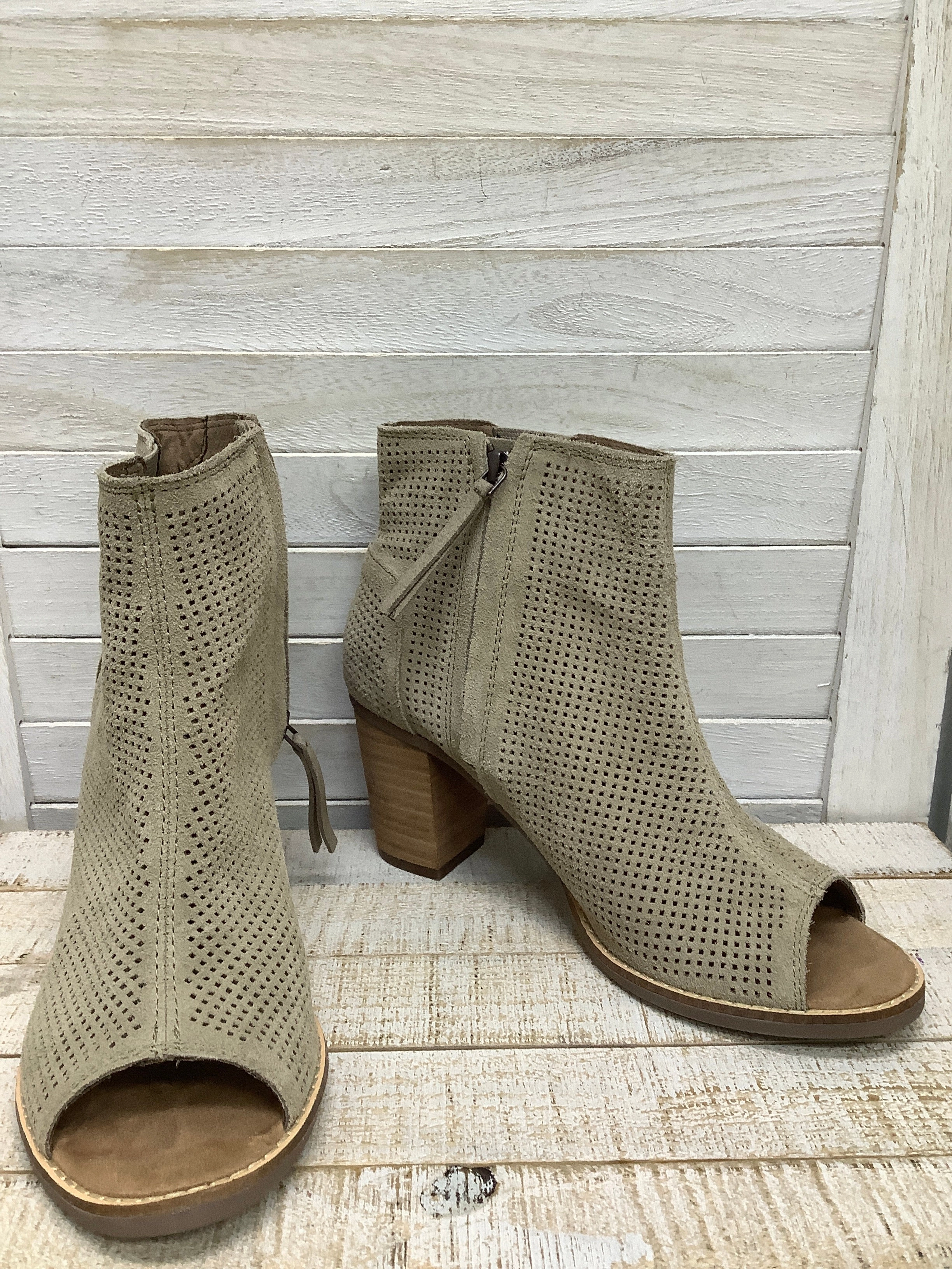 Boots Ankle Heels By Toms In Tan, Size: 7.5