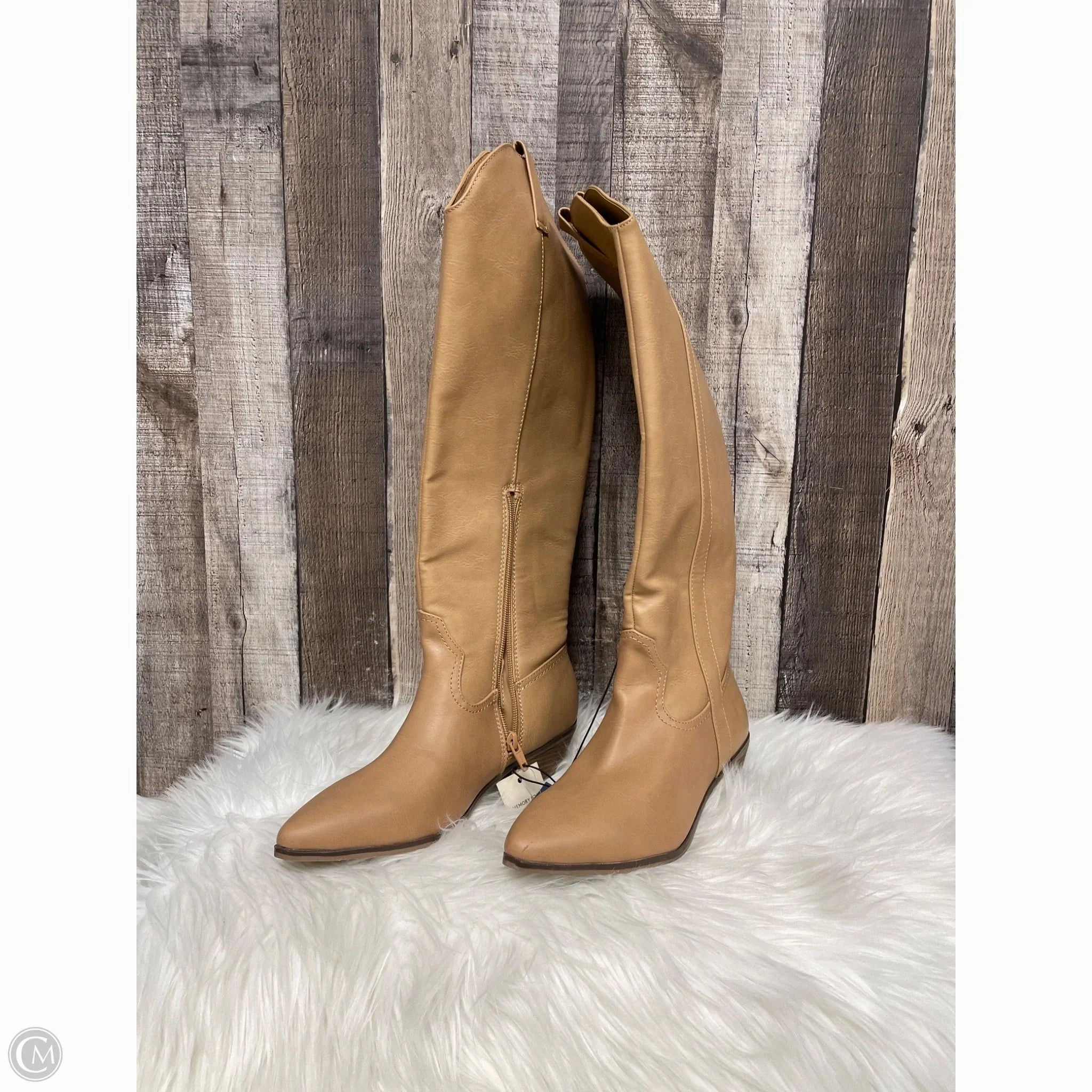 Boots Knee Heels By Universal Thread In Beige, Size: 8.5