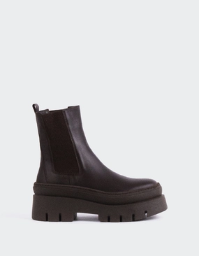 Delya Brown Leather