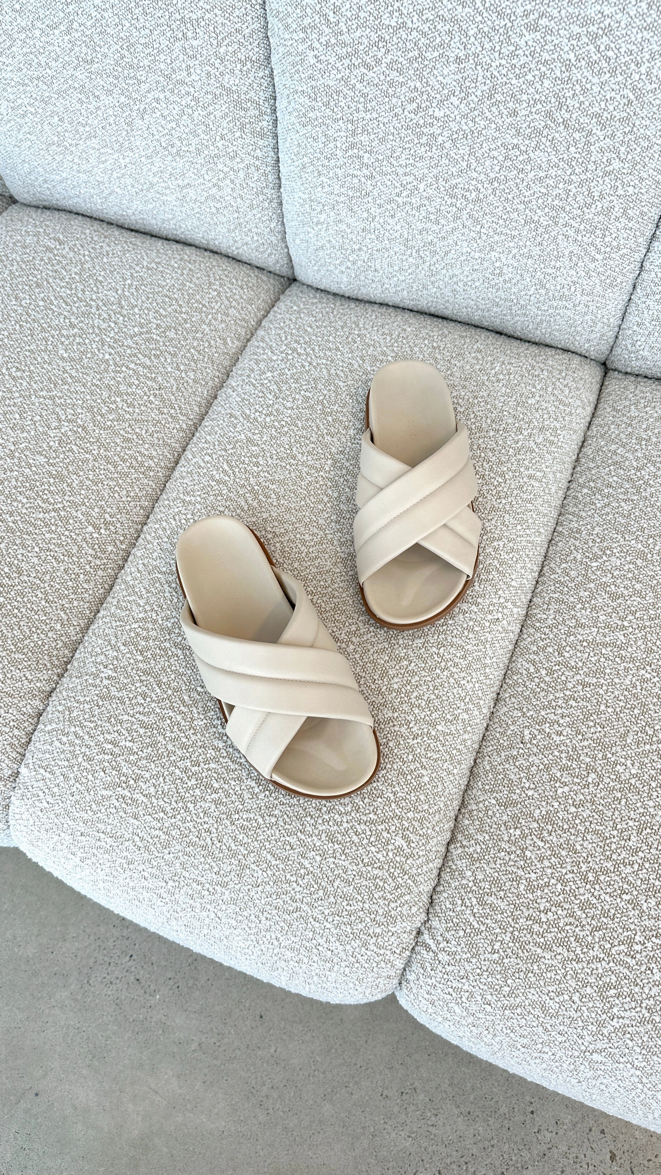 Fenmore Slide - Bone