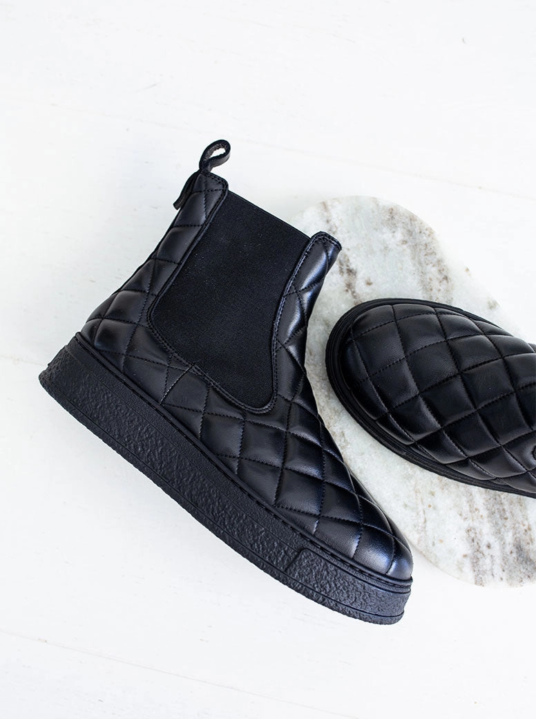 Giuly Beat black