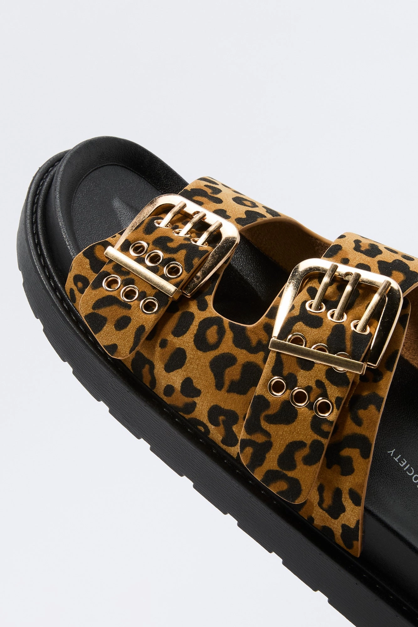 Grommet Buckle Sandal