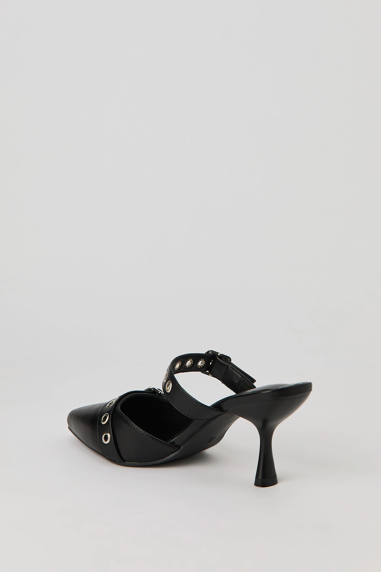 Mules à bout pointu avec boucle