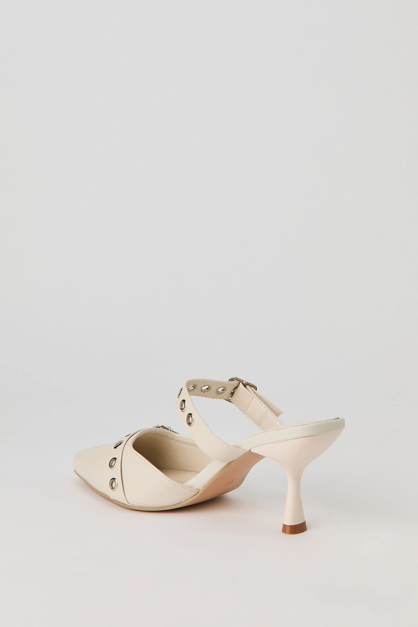 Mules à bout pointu avec boucle