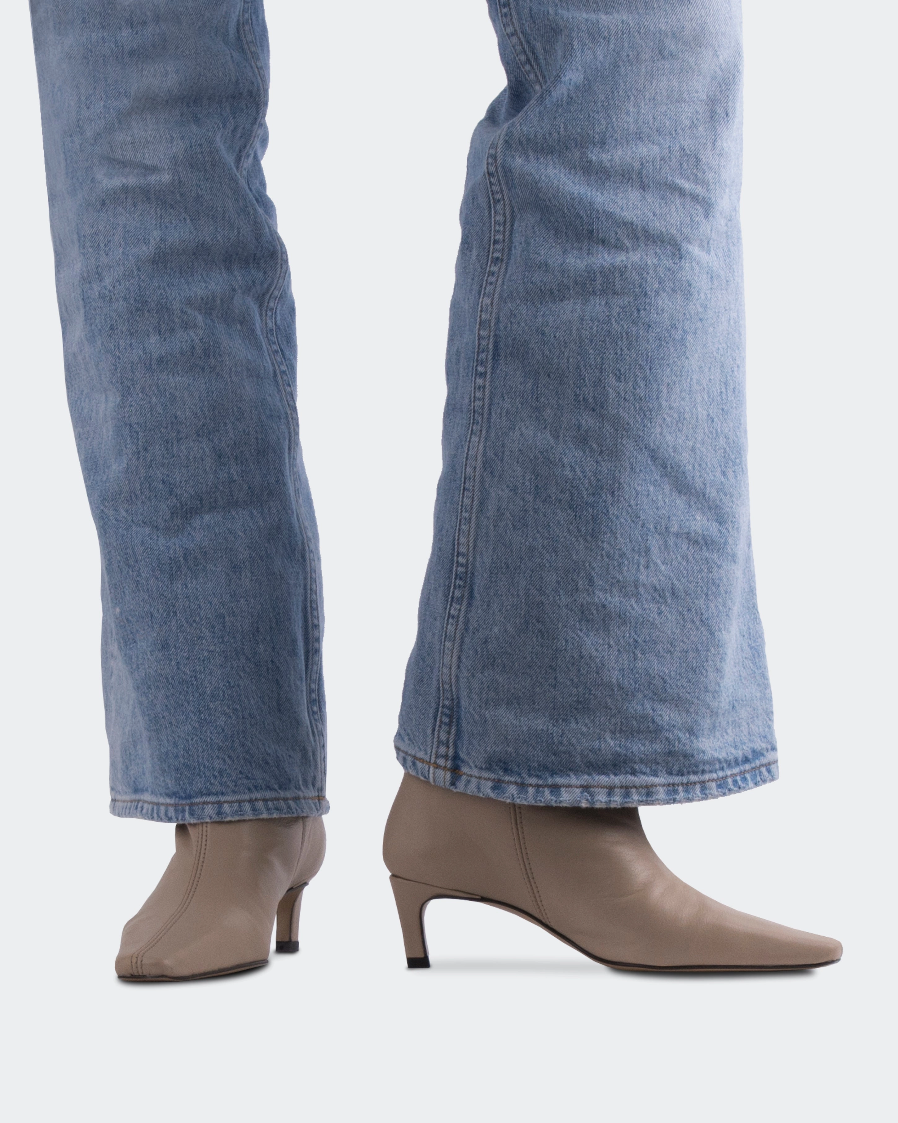 Omara Taupe Leather