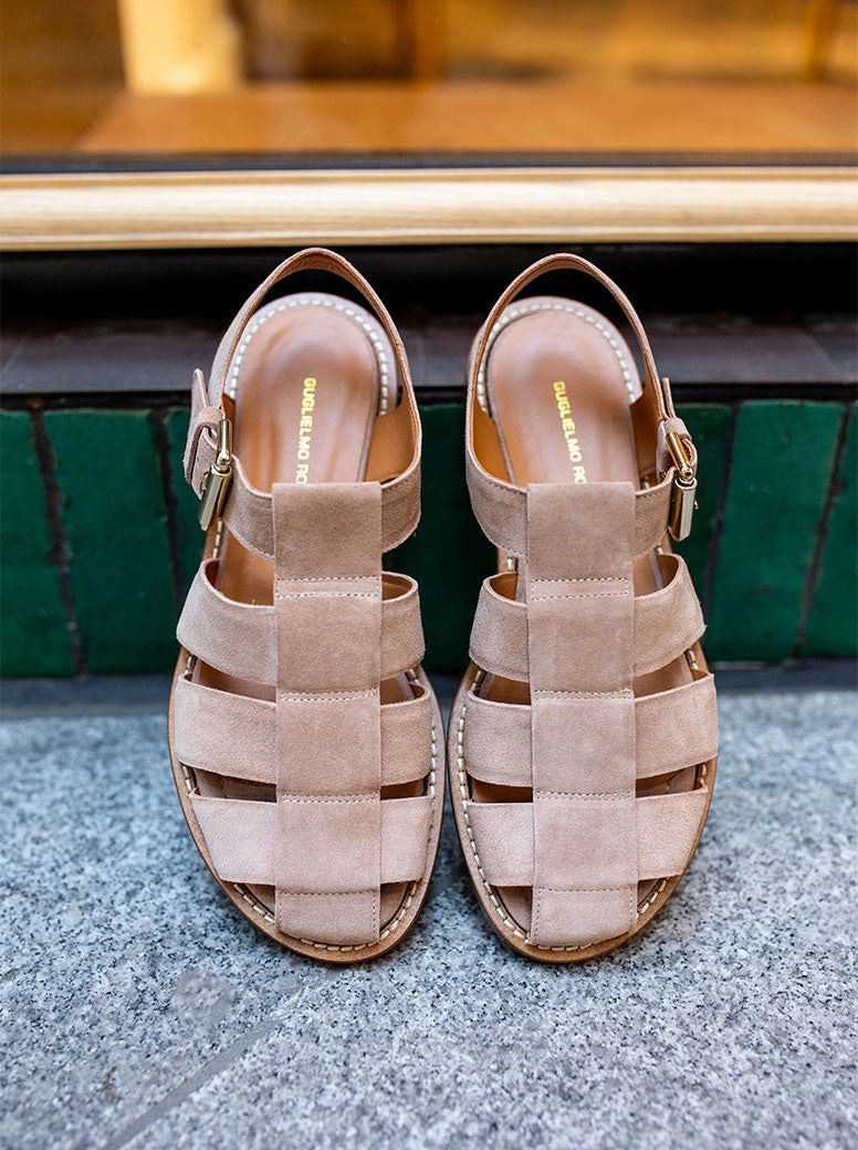 Quebec taupe suede