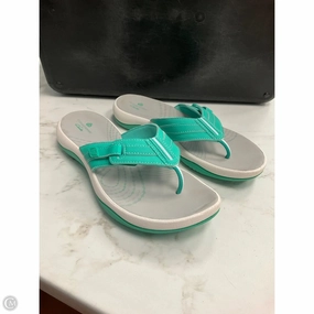 Sandals Flip Flops By Clarks In Green, Size: 9