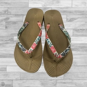 Sandals Flip Flops By Clothes Mentor In Multi-colored, Size: 7