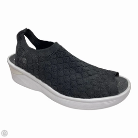 Sandals Heels Platform By Bzees In Black & White, Size: 9