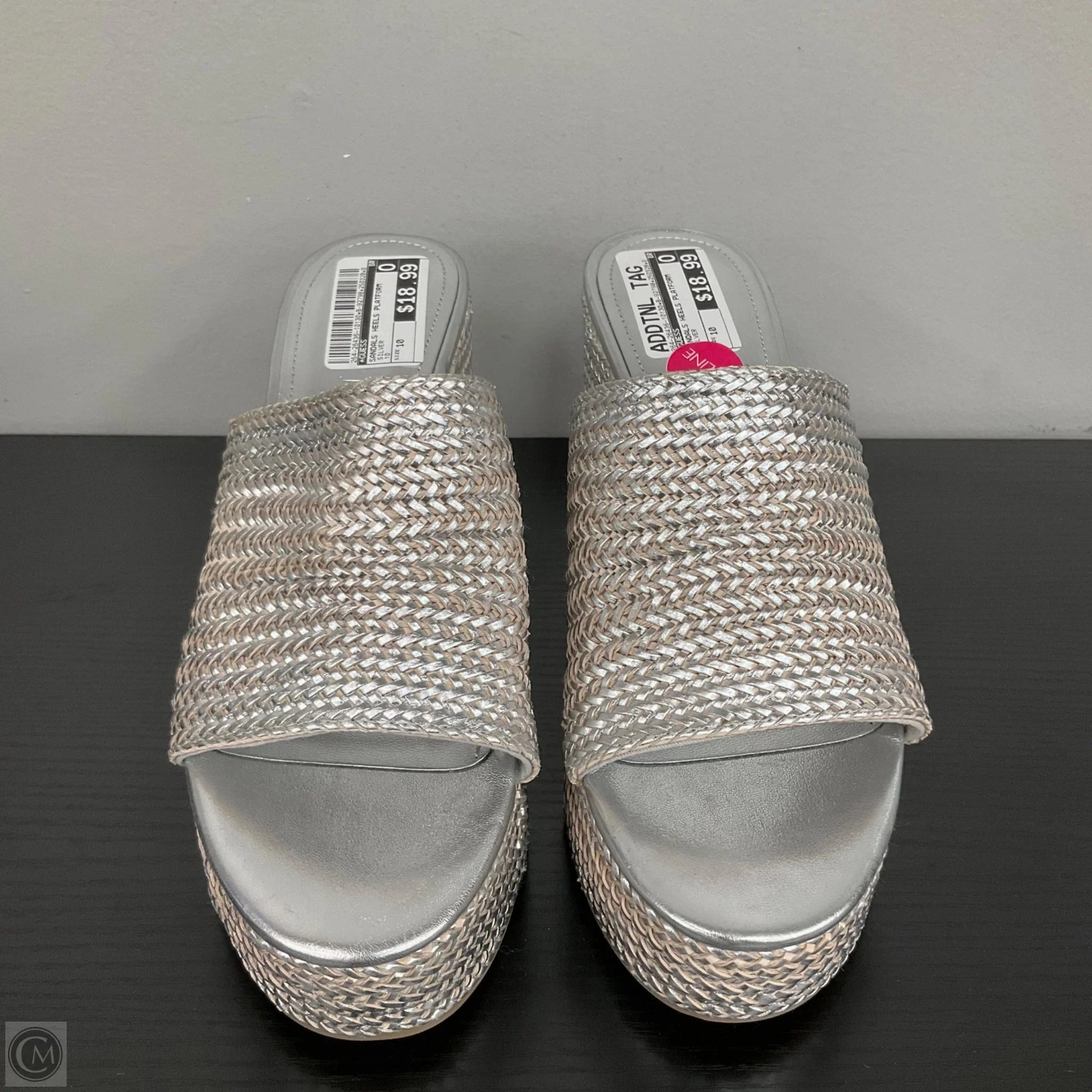 Sandals Heels Platform By Guess In Silver, Size: 10