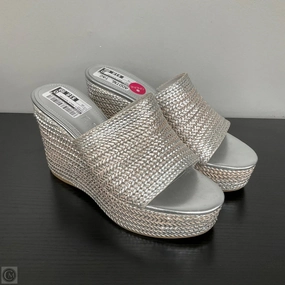 Sandals Heels Platform By Guess In Silver, Size: 10