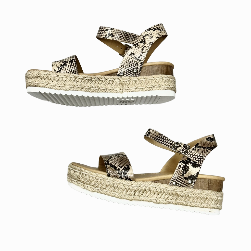 Sandals Heels Platform By Soda  Size: 7