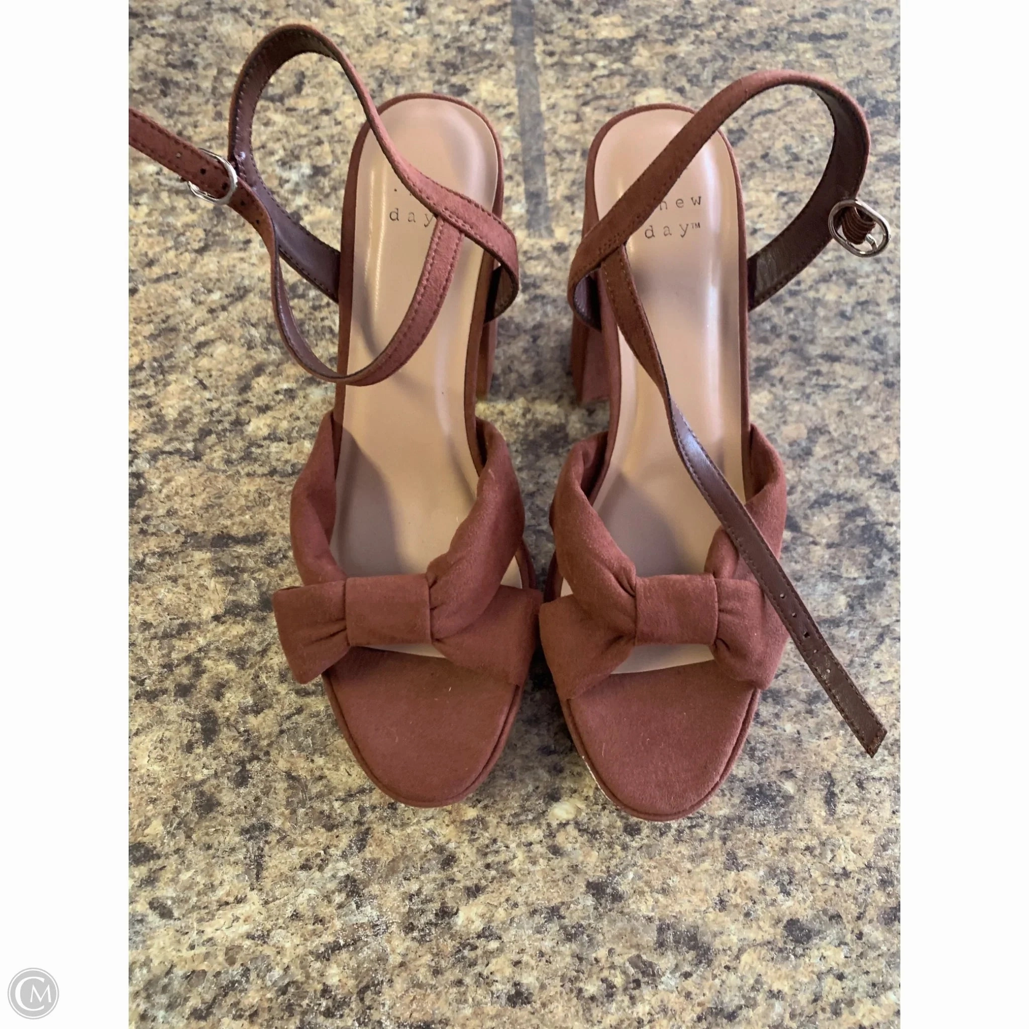 Shoes Heels Block By A New Day In Brown, Size: 8