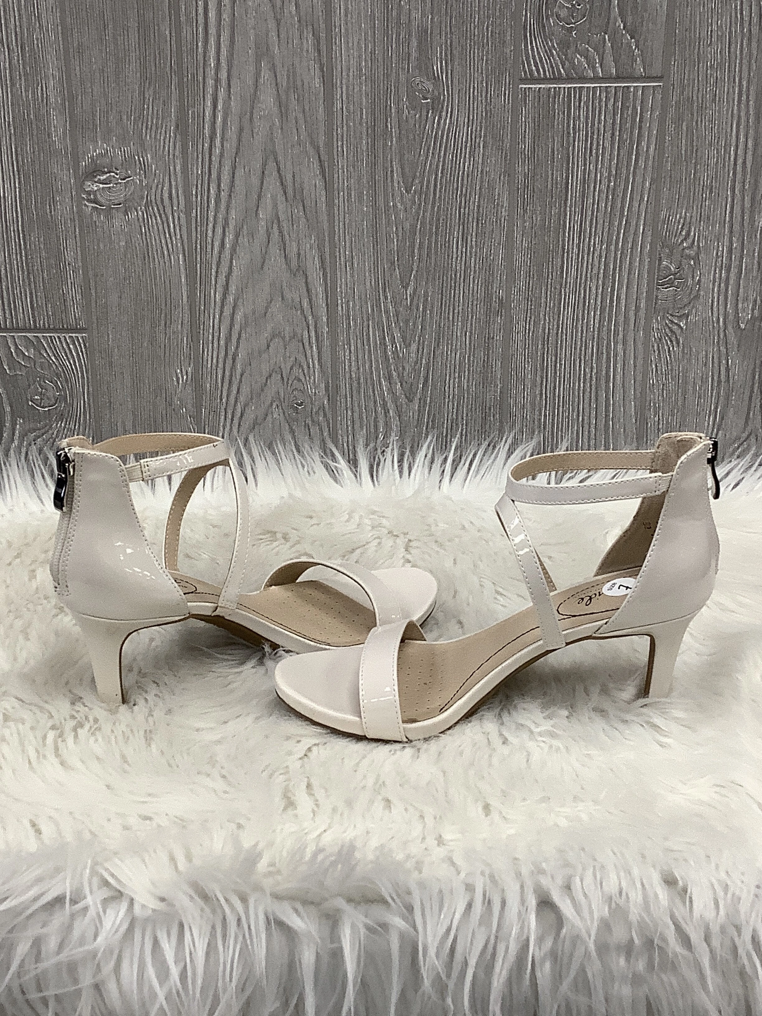 Shoes Heels Stiletto By Life Stride  Size: 7