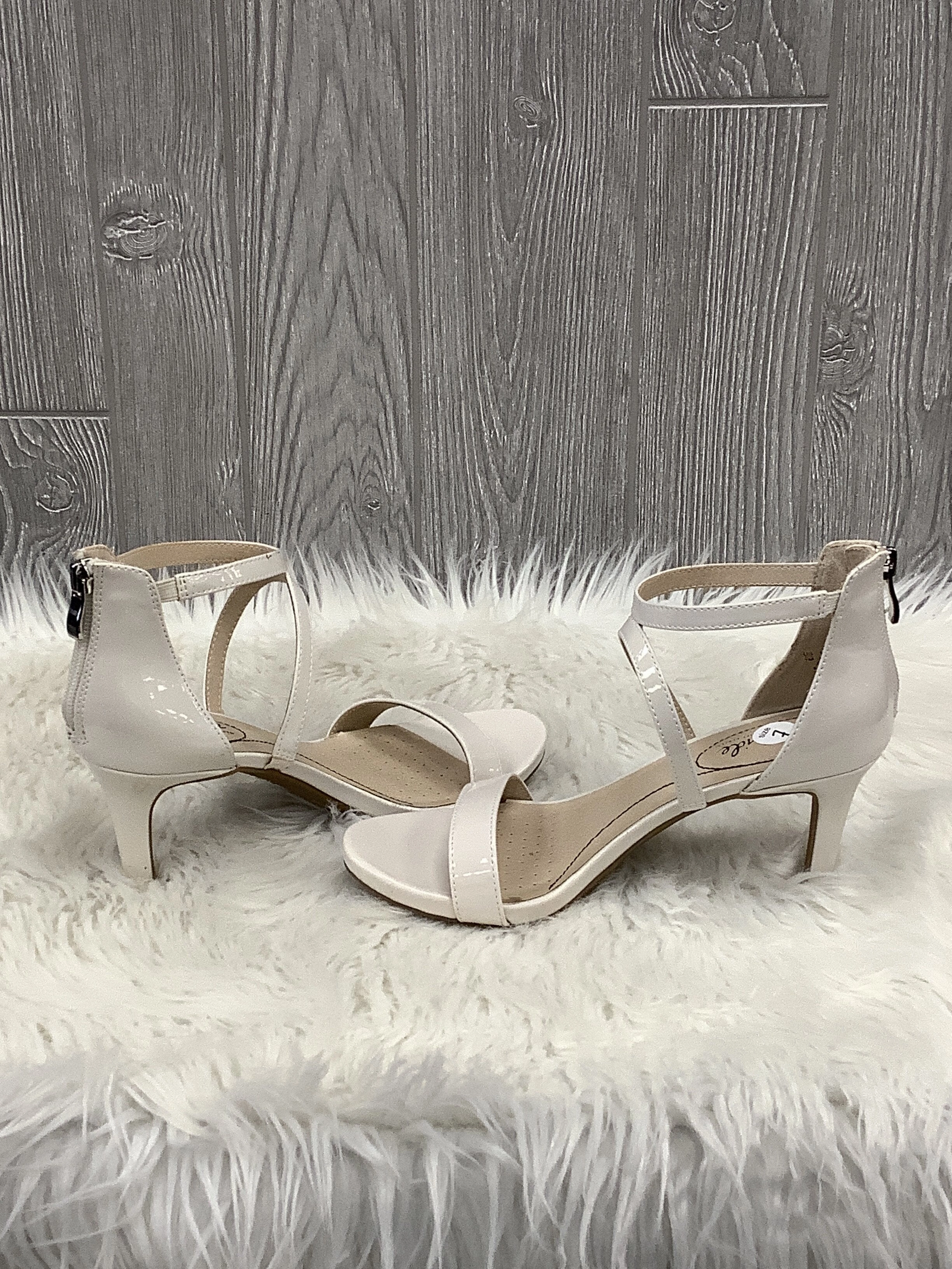 Shoes Heels Stiletto By Life Stride  Size: 7