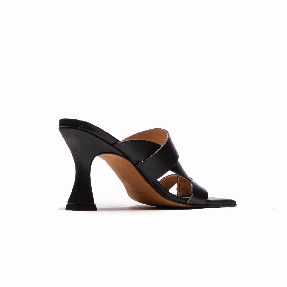 Vica Black Leather